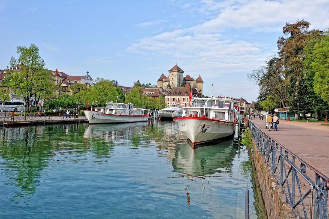 Le 3 De Coeur Annecy Exterior foto